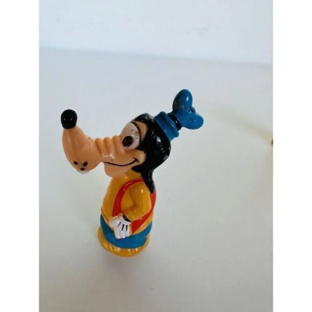 Walt Disney Goofy‎ & Pluto Pencil Topper Plastic Cake Topper 2